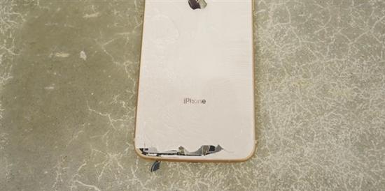 iPhone 8 broken